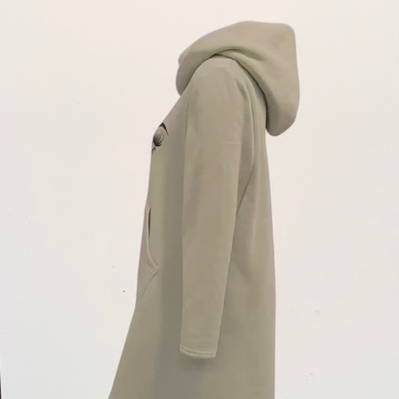 Turtleneck Grey Casual Dress - Picture 10 of 12